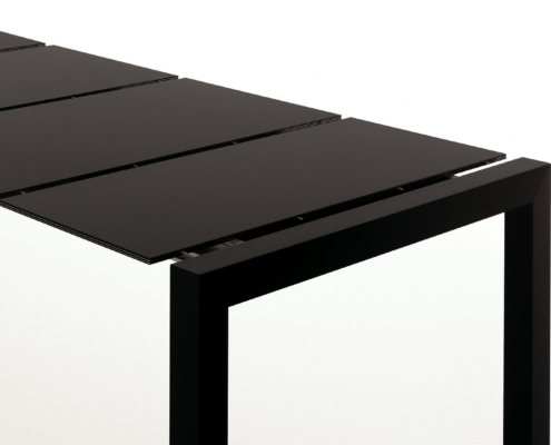 kristalia-sushi-table-decoration-meuble-design-contemporain-tournai