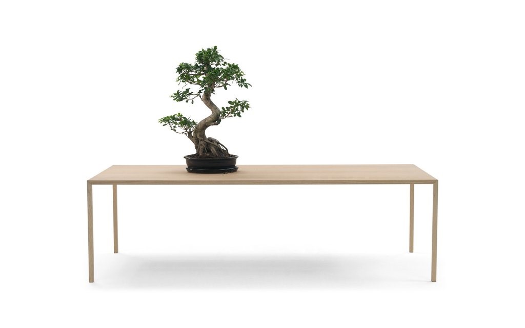 la-slim-table-arco-tournai-spiridon-studio