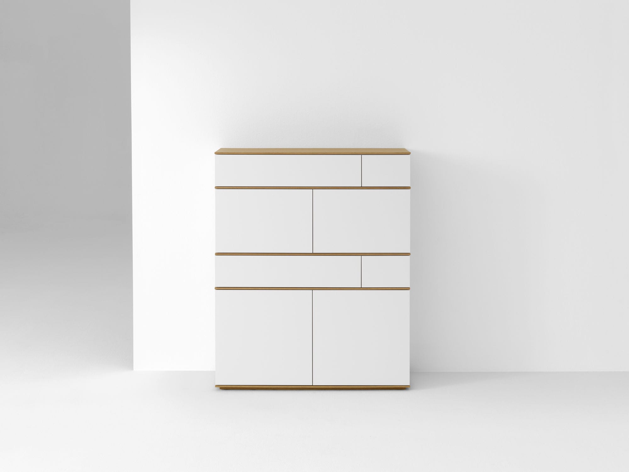 LANDSCAPE_WIT_FINEER_FRONTAAL